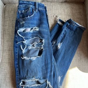 American Eagle Distressed Jeans